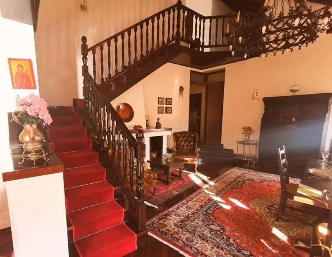 Апартаменты Elegant Historic Large House On Lake Como Граведона Экстерьер фото